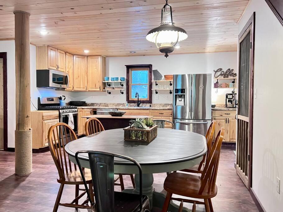 Close To Lake Blue Ridge, Hot Tub, Swing Beds Morganton 外观 照片