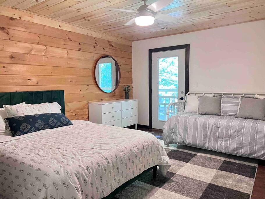 Close To Lake Blue Ridge, Hot Tub, Swing Beds Morganton 外观 照片